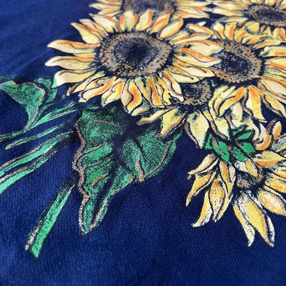 Vintage “Blair” 100% acrylic Navy blue glittery painted sunflower crewneck. - Picture 5 of 8